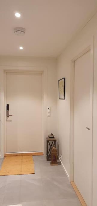 Private Room, Tomasjord - Appartement *